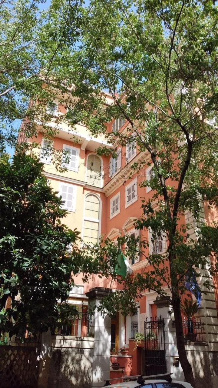 Hotel Casa Valdese Roma Esterno foto